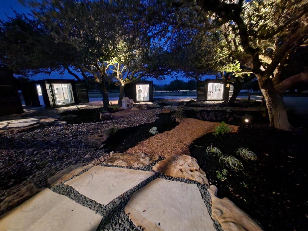 The Container Retreat @ 290 Wine Trail #1 Escape To Hye, Tx Villa Kültér fotó